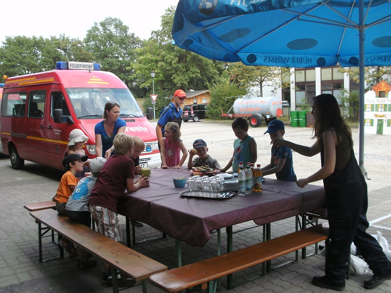 Kindergeburtstag bei der Feuerwehr – Bild 04