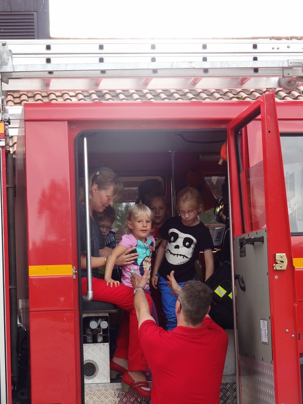 Kindergeburtstag bei der Feuerwehr – Bild 05