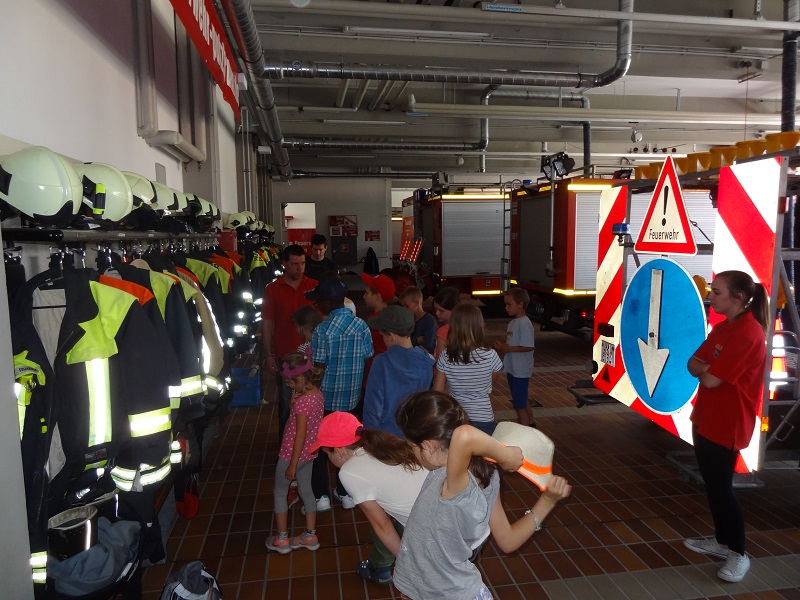 Kindergeburtstag bei der Feuerwehr – Bild 06