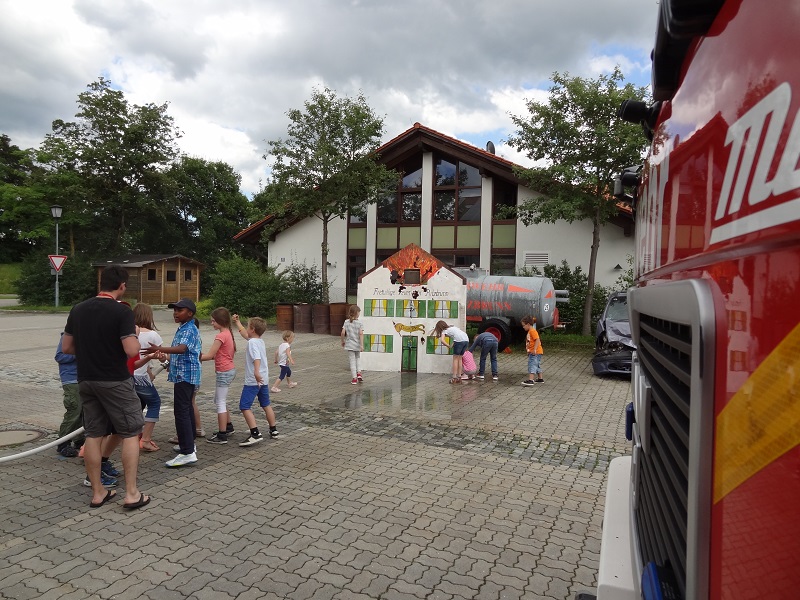 Kindergeburtstag bei der Feuerwehr – Bild 07