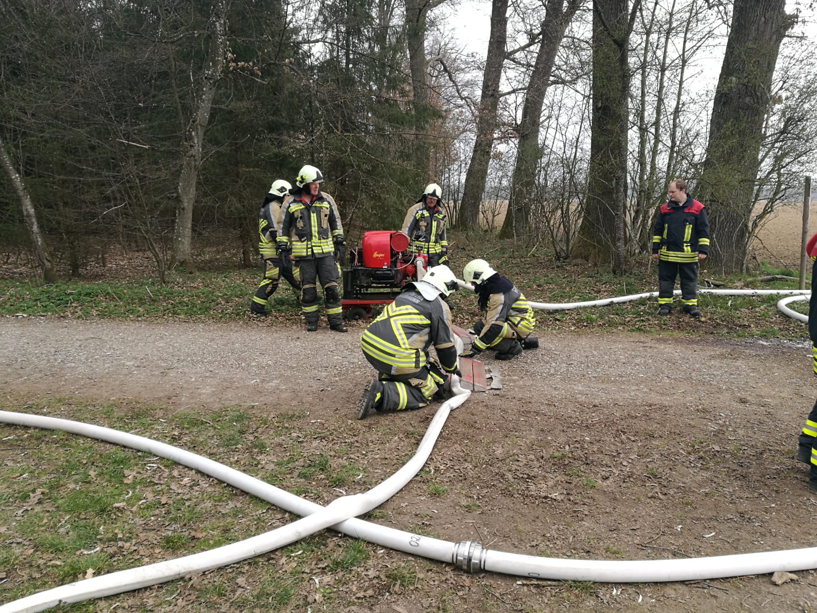 Waldbrandübung mit der FF Neubiberg – Bild 02