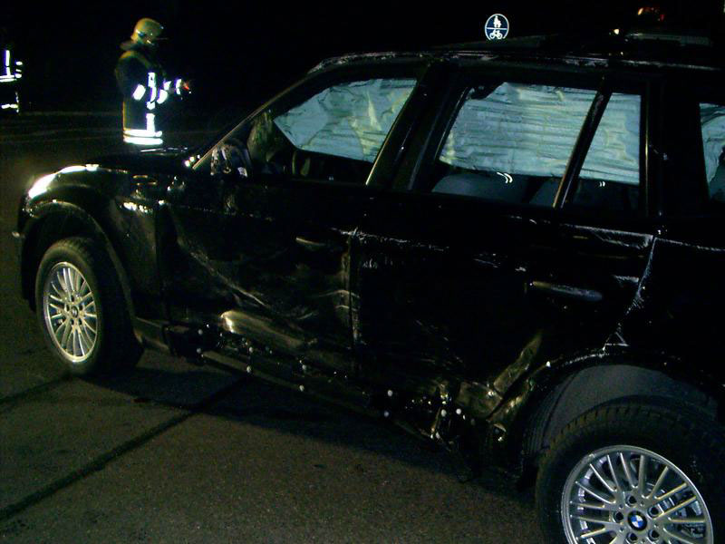 Verkehrsunfall in der Neubiberger Straße am 3.Dezember 2004 – Bild 12