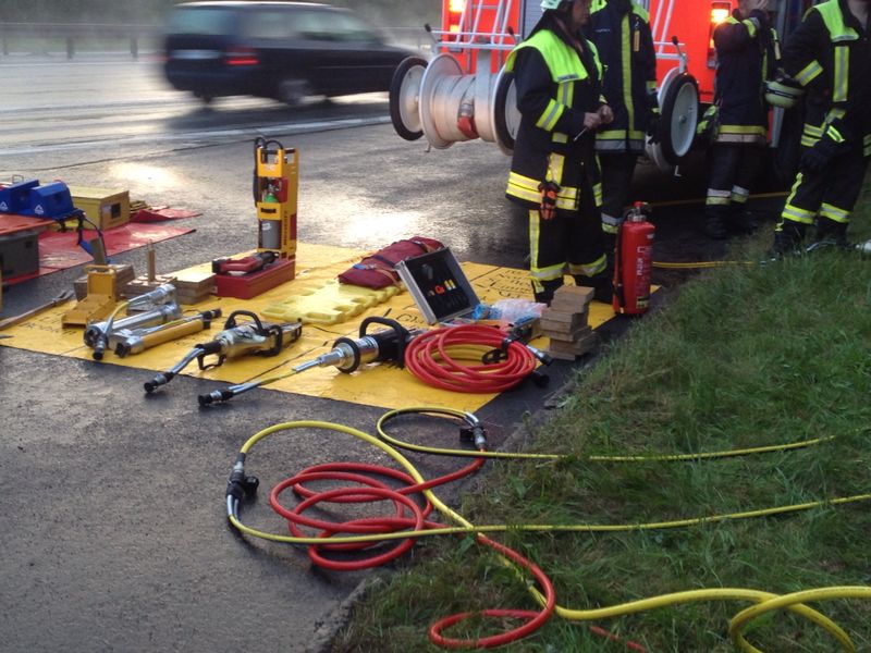 VU 1x Pkw, 1x schwer verletzt – 13.06.2014 – Bild 05