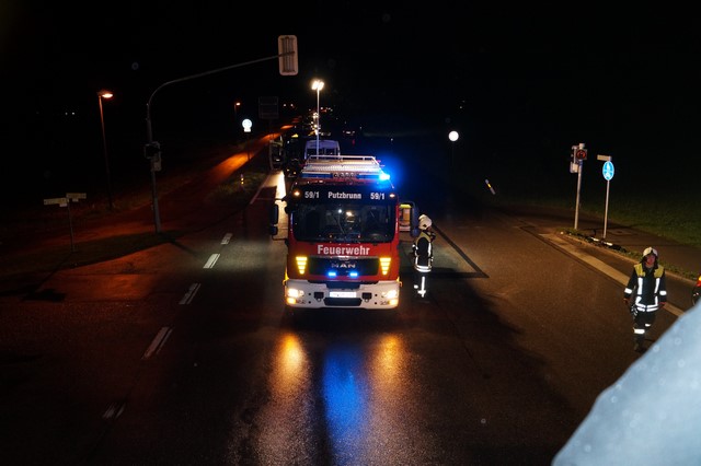 VU 1x PKW, 1x Wohnmobil – 06.10.2015 – Bild 04
