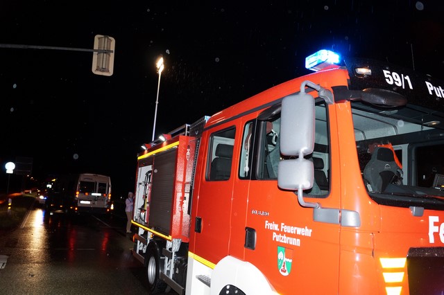 VU 1x PKW, 1x Wohnmobil – 06.10.2015 – Bild 05