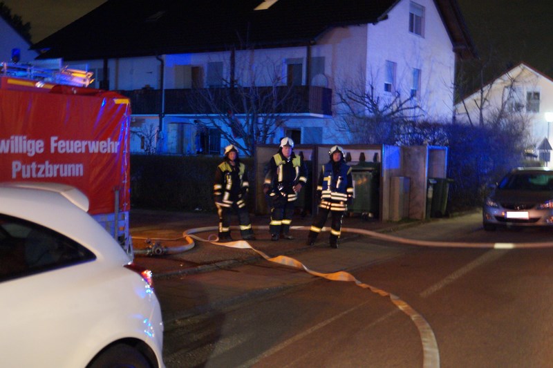 Brand im Treppenhaus – 11.04.2015 – Bild 05