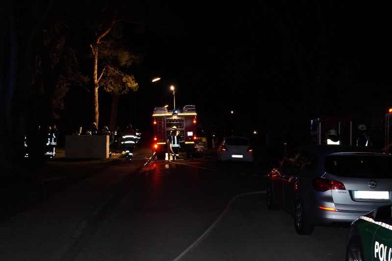 Brand im Treppenhaus – 11.04.2015 – Bild 09