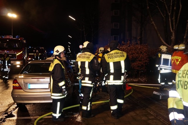 Kellerbrand Neubiberger Str. - 23.11.2015 – Bild 08